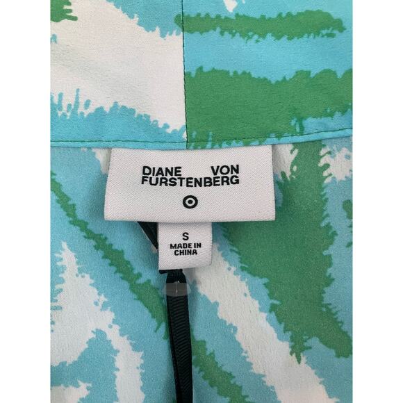 New Diane Von Furstenberg for Target Long Satin Disco Zebra Green Robe Small - Picture 7 of 9